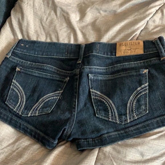Hollister shorts - Picture 2 of 3